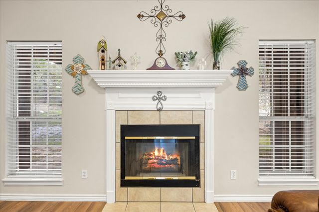 119 Spanish Oaks Trail, Glen Rose, TX 76043