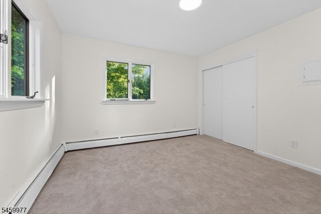 6 RACE STREET, Union Twp., NJ 08867