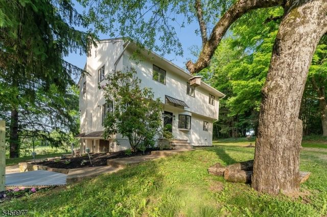 6 RACE STREET, Union Twp., NJ 08867
