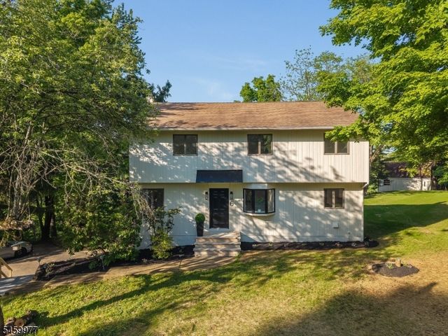 6 RACE STREET, Union Twp., NJ 08867