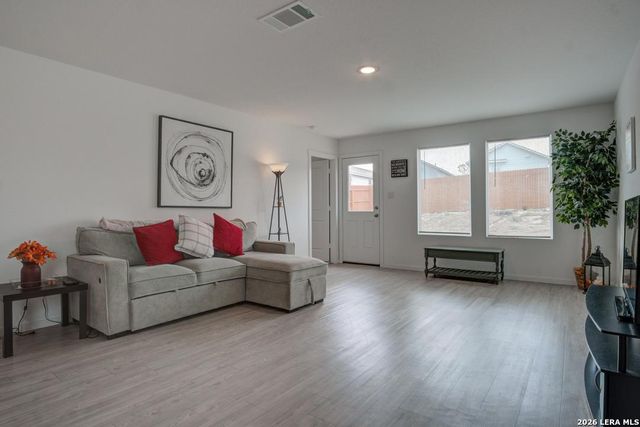 14103 Chemtou, San Antonio, TX 78245