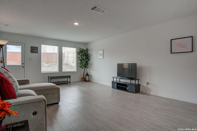 14103 Chemtou, San Antonio, TX 78245