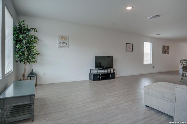 14103 Chemtou, San Antonio, TX 78245