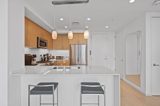 301 West Ave 2902, Austin, TX 78701