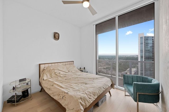 301 West Ave 2902, Austin, TX 78701