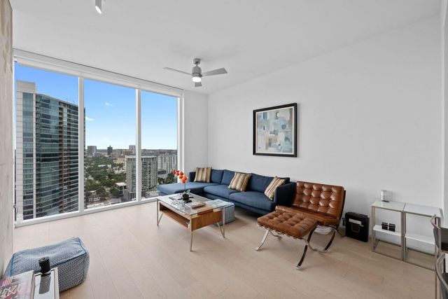 301 West Ave 2902, Austin, TX 78701