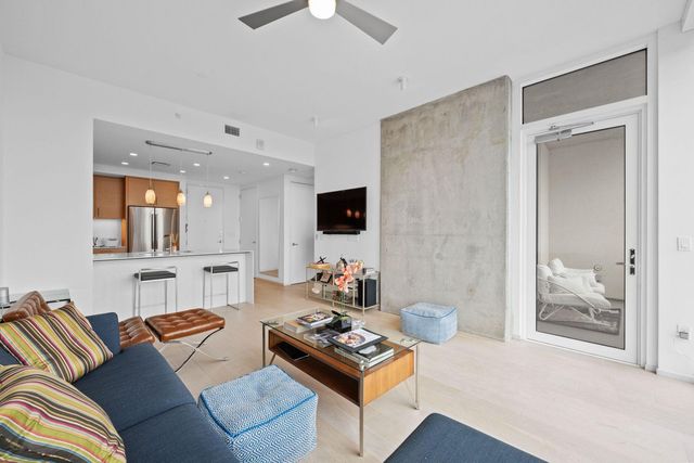 301 West Ave 2902, Austin, TX 78701