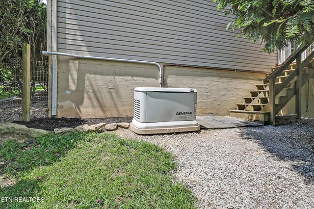 504 Ridge Top Drive, Jamestown, TN 38556