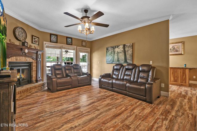 504 Ridge Top Drive, Jamestown, TN 38556