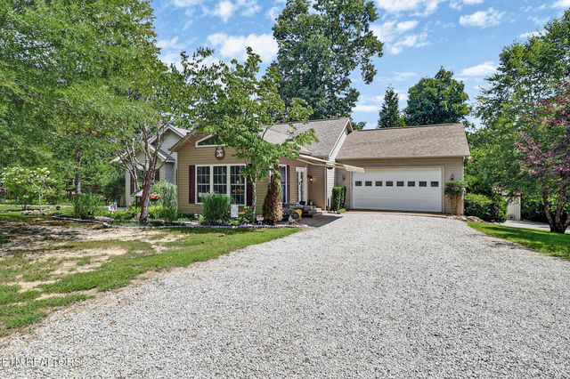 504 Ridge Top Drive, Jamestown, TN 38556