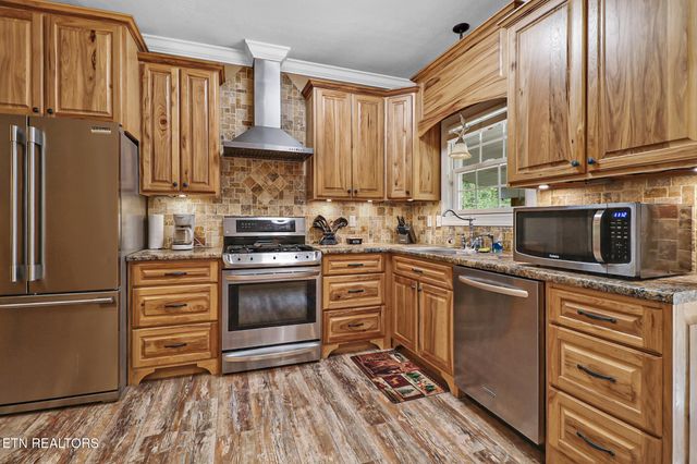 504 Ridge Top Drive, Jamestown, TN 38556