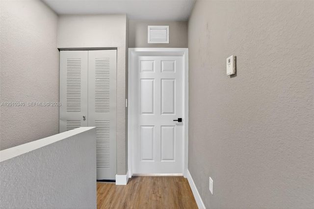 7995 NW 8th St 100C, Miami, FL 33126