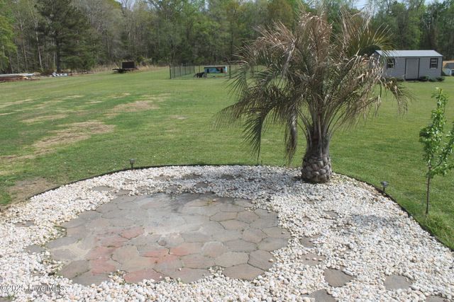 6370 Honey Hill Road, Hallsboro, NC 28442