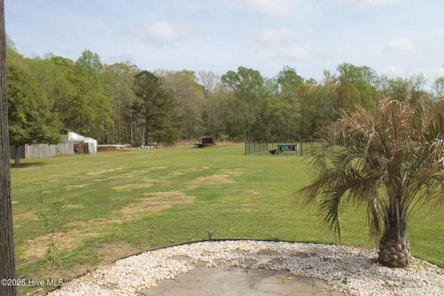 6370 Honey Hill Road, Hallsboro, NC 28442