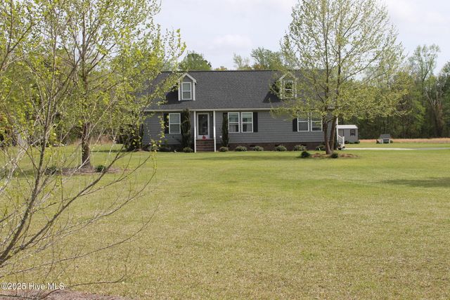 6370 Honey Hill Road, Hallsboro, NC 28442