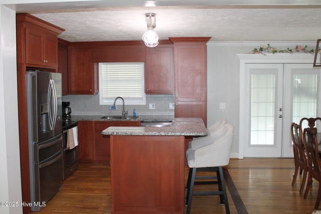 6370 Honey Hill Road, Hallsboro, NC 28442