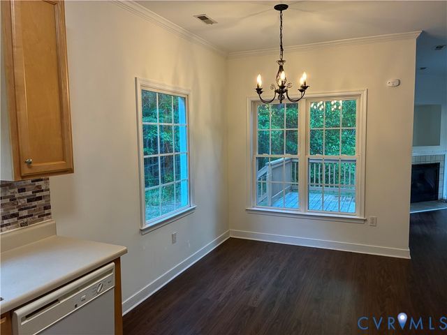 269 Willow Farm Ln, Bumpass, VA 23024