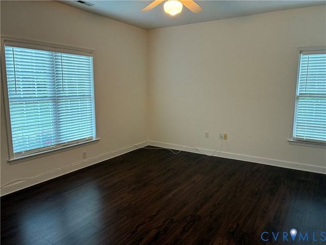 269 Willow Farm Ln, Bumpass, VA 23024