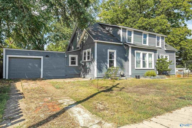 201 Day Street, Hartselle, AL 35640