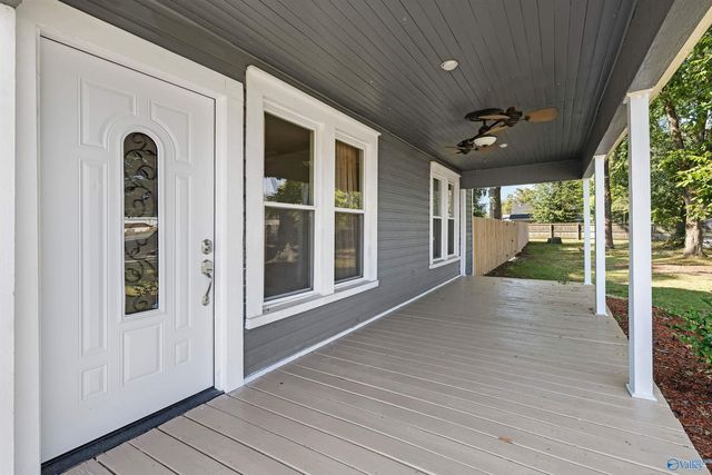 201 Day Street, Hartselle, AL 35640