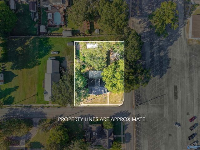 201 Day Street, Hartselle, AL 35640