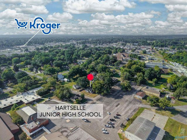 201 Day Street, Hartselle, AL 35640