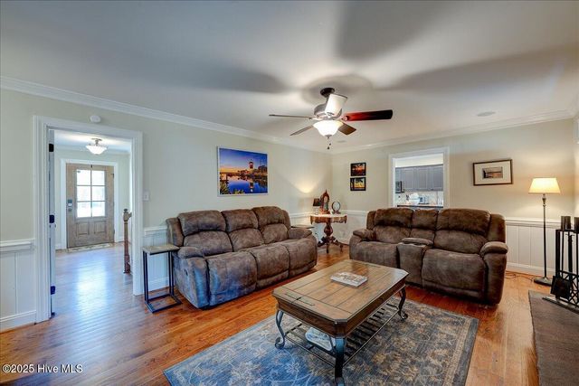 3302 Country Club Road, New Bern, NC 28562