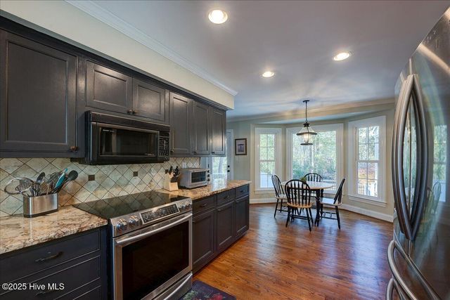 3302 Country Club Road, New Bern, NC 28562