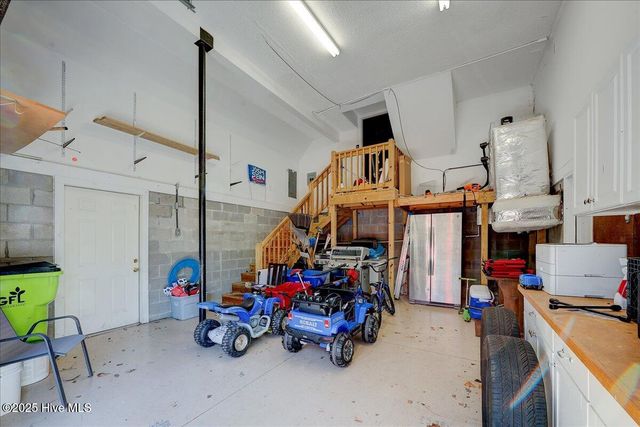 3302 Country Club Road, New Bern, NC 28562