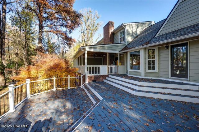 3302 Country Club Road, New Bern, NC 28562