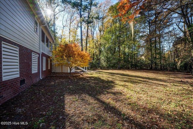 3302 Country Club Road, New Bern, NC 28562