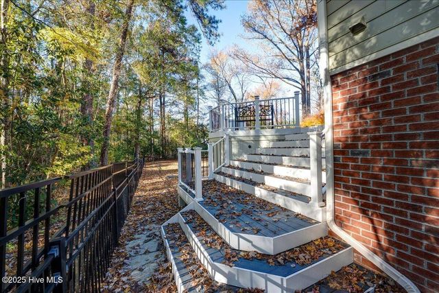 3302 Country Club Road, New Bern, NC 28562