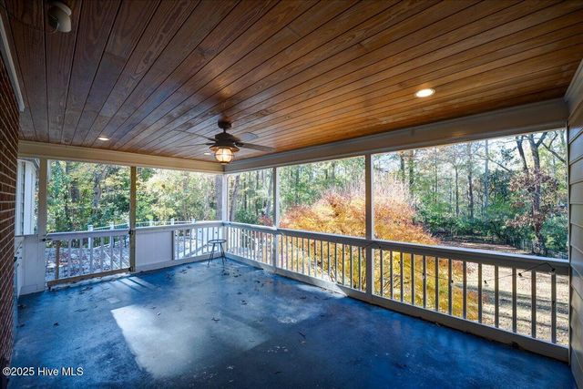 3302 Country Club Road, New Bern, NC 28562