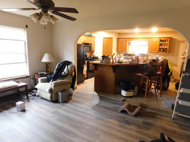 409 W Dunn, Monett, MO 65708