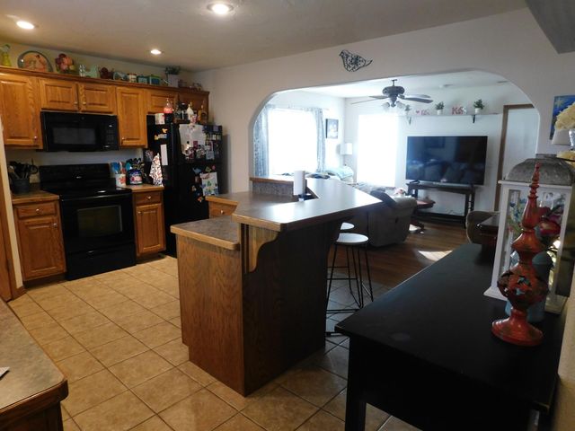 409 W Dunn, Monett, MO 65708