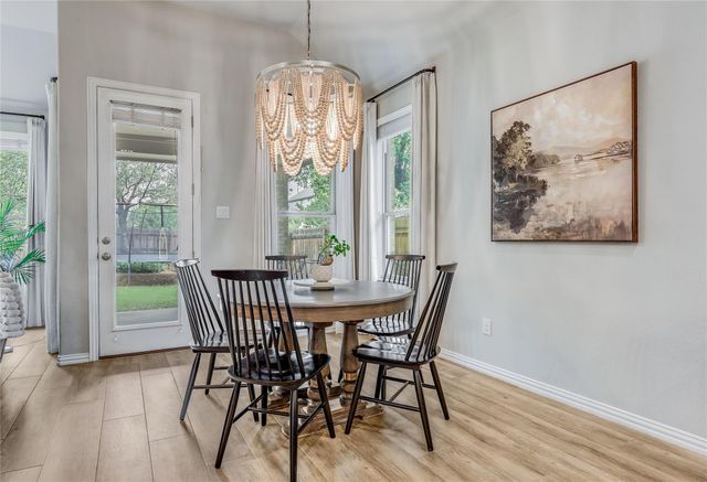 7820 Turnback Ledge TRL, Lago Vista, TX 78645