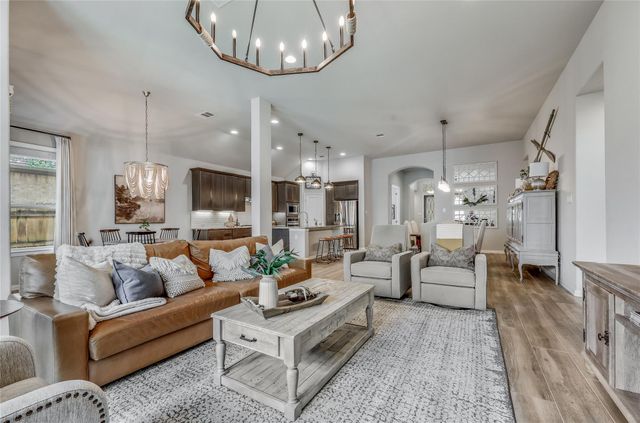 7820 Turnback Ledge TRL, Lago Vista, TX 78645