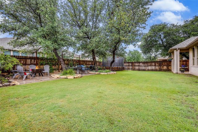 7820 Turnback Ledge TRL, Lago Vista, TX 78645