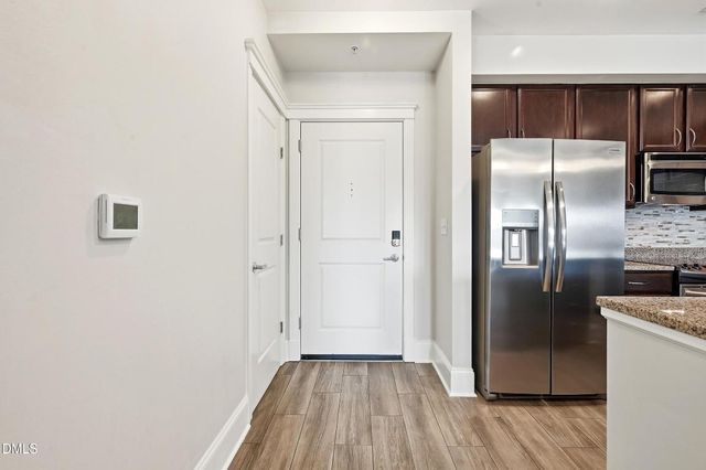 222 Glenwood Avenue 709, Raleigh, NC 27603