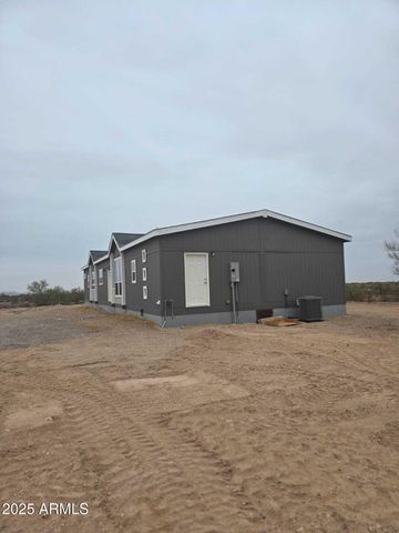 2930 N 333RD Avenue, Tonopah, AZ 85354