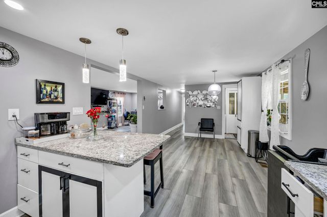 200 Robin Road, Lexington, SC 29073