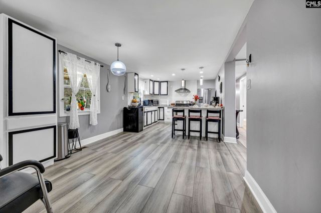 200 Robin Road, Lexington, SC 29073