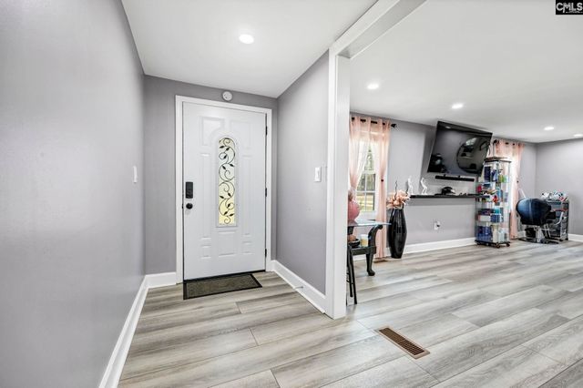 200 Robin Road, Lexington, SC 29073