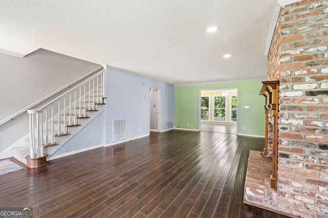 6698 Chriswood Drive, Macon, GA 31216