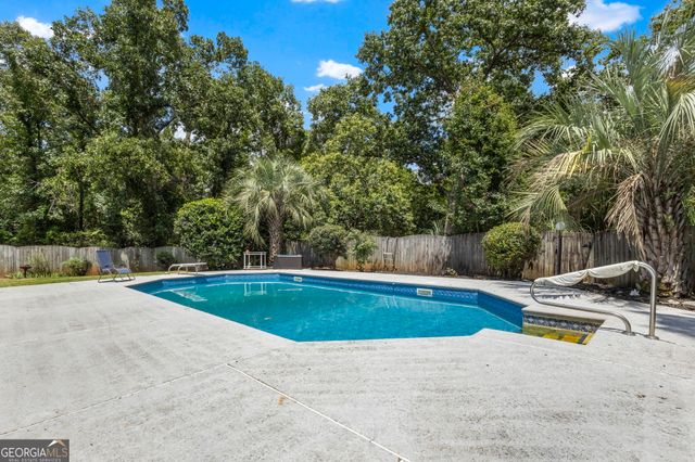 6698 Chriswood Drive, Macon, GA 31216