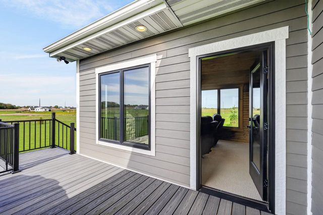 3006 Curtis Court, Sun Prairie, WI 53590