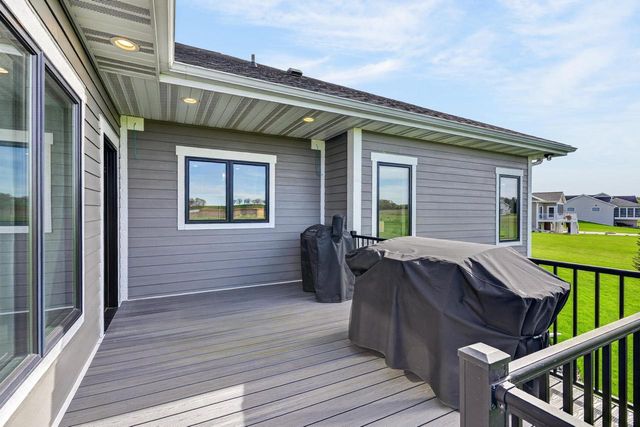 3006 Curtis Court, Sun Prairie, WI 53590