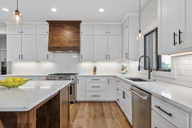 3006 Curtis Court, Sun Prairie, WI 53590