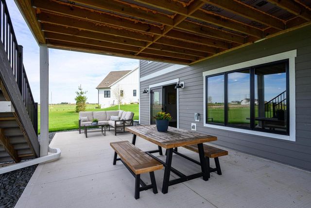 3006 Curtis Court, Sun Prairie, WI 53590
