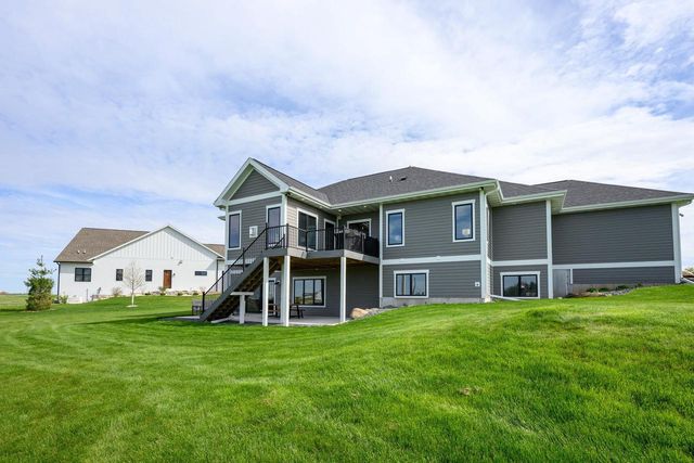 3006 Curtis Court, Sun Prairie, WI 53590